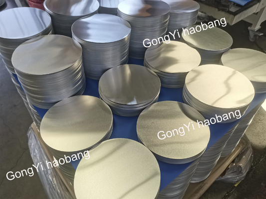 Los fabricantes de anillos de aluminio producen utensilios de cocina de aleación de aluminio de alta calidad