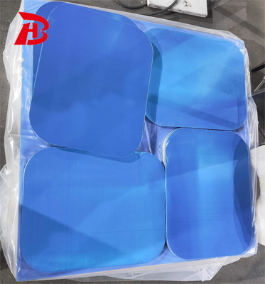 Superficie terminada de molino de la serie 3000 Discos de aluminio Temper HO Superficie anti-herrumbre para reflectores de semáforos