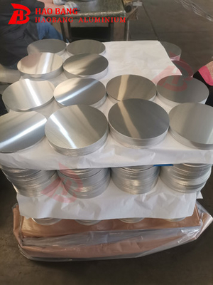 Placa redonda de aluminio de alta calidad ligera fuerte resistente a la corrosión en la industria y la decoración