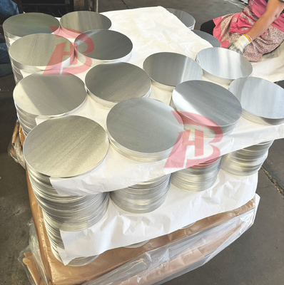 Los círculos de aluminio de bajo costo de calidad garantizada se utilizan en ollas y sartenes