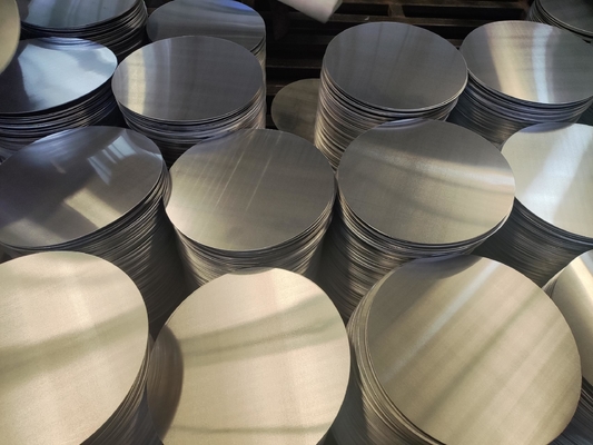 1 3 5 8 Serie de Aluminio Círculo en blanco Resistencia a la corrosión Fuerte resistencia a la tracción Para teteras