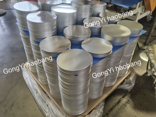 Disco de aluminio liso de alta planitud de 0,3-6 mm de grosor, tamaño personalizado de aluminio en blanco para cubierta de lámpara y macetas