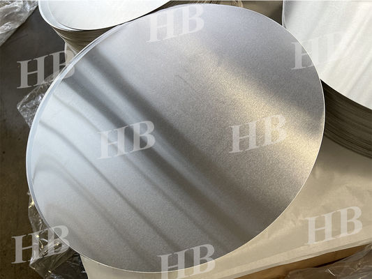 Superficie lisa Disco de aluminio de alta planitud 1050 1060 3003 de aleación, 0,3 ∼6 mm de espesor, tamaño personalizado Aluminio en blanco para cubierta de lámpara y macetas