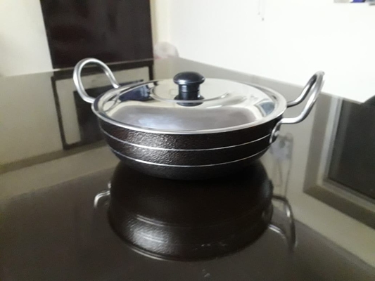 Producción de productos de cocina de aluminio con recubrimiento no adhesivo