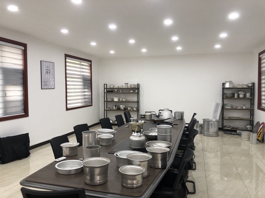 1050 1100 Aluminio Círculos Hojas de techo Círculo Compradores de fábrica Precio de venta directa para panelas no adhesivas