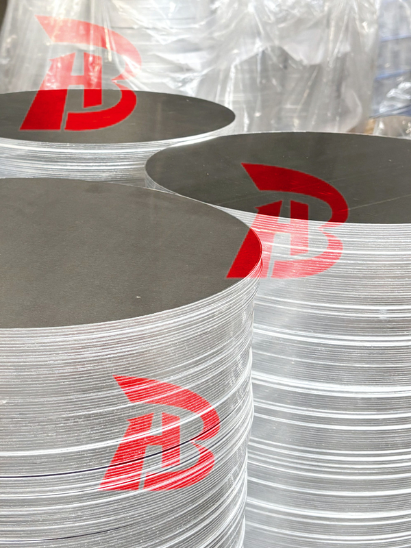 2024 Disco de aluminio más vendido, aleación 1060, Ho templado, placa de aluminio Cc, para la fabricación de utensilios de cocina a presión