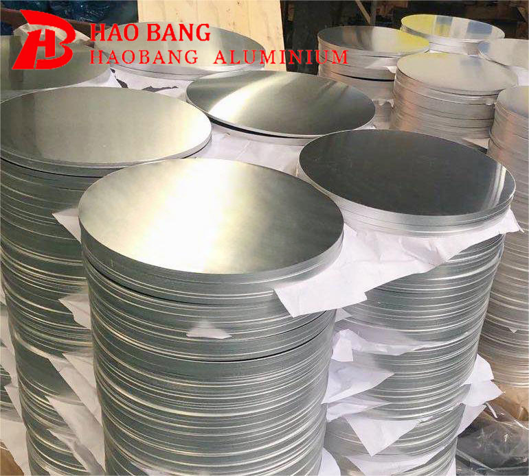 1 3 5 8 Superficie de círculo de aluminio Resistencia a la corrosión fuerte sin burr de impresión de rodillos